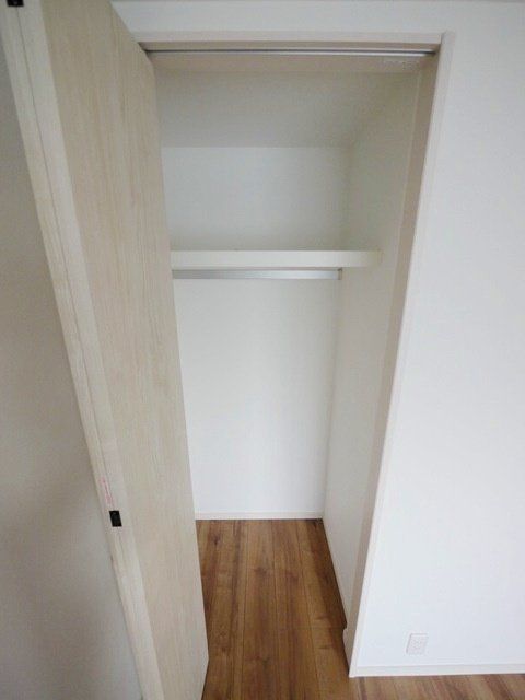 玄関　★クローゼット★
