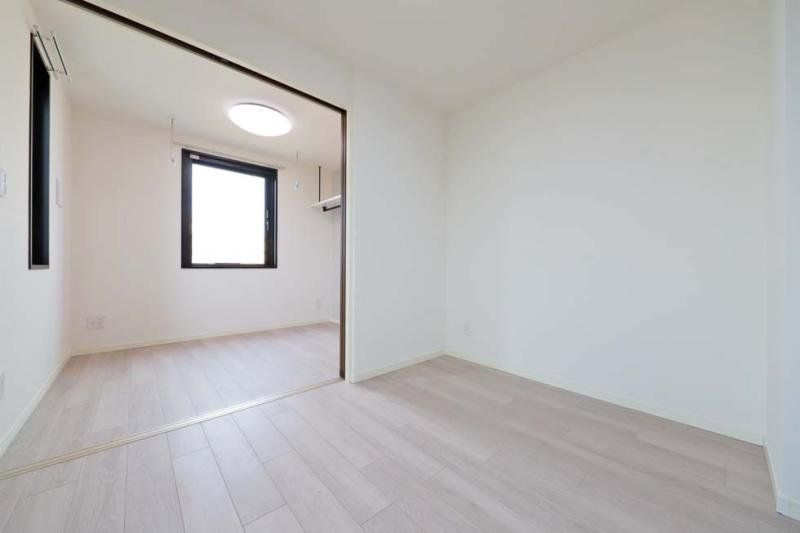 居室・リビング　物件画像