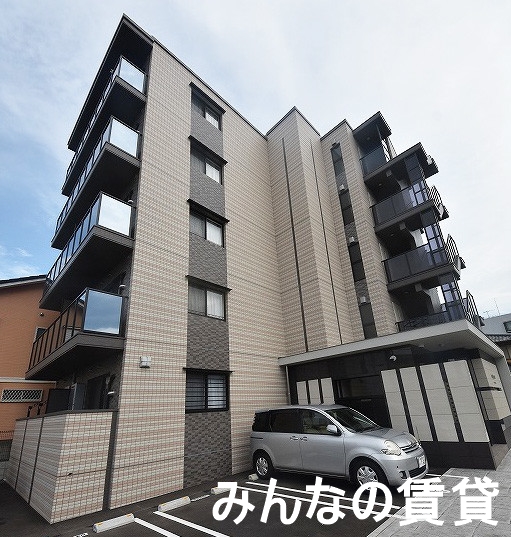 建物外観　★今宿駅徒歩４分の便利な立地！★