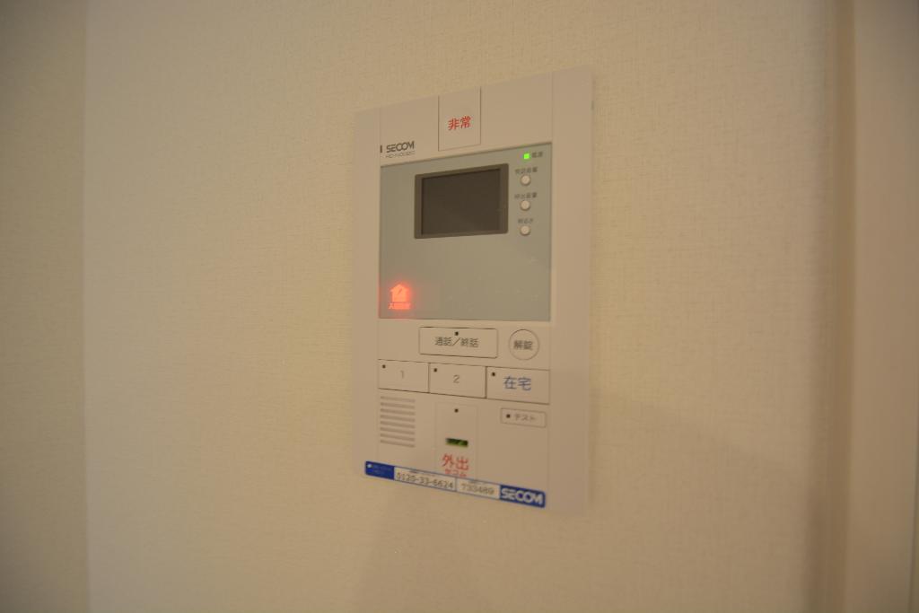 セキュリティ　カメラ付インターホン