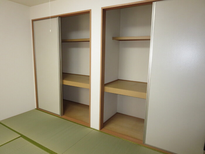 収納　【セジュール拓・雅】収納