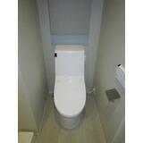 トイレ　落ち着いたトイレです