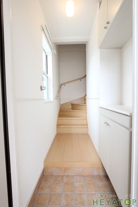 玄関　シューズボックス付き玄関