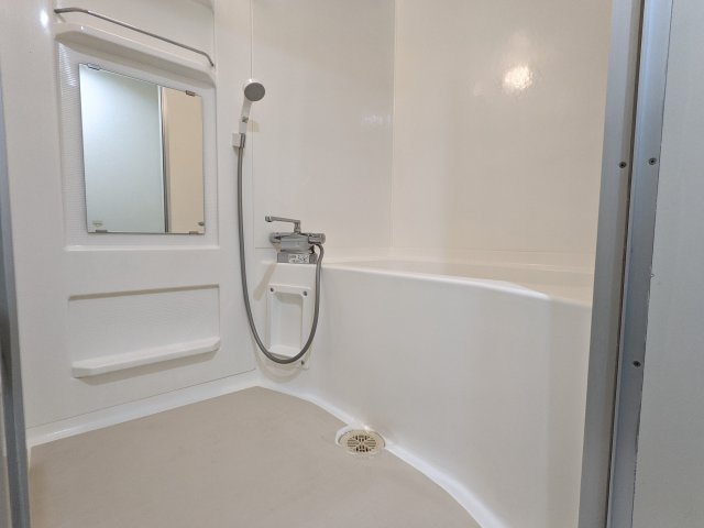 バス・シャワールーム　日々の疲れを癒すお風呂付です