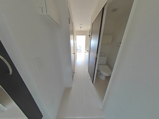 玄関　※別部屋の写真です