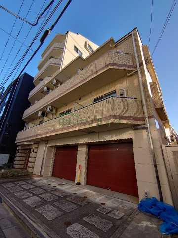 建物外観　コーマ ディ ルッソ