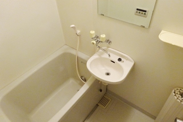 バス・シャワールーム　別部屋同仕様