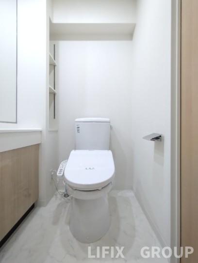 トイレ　トイレ