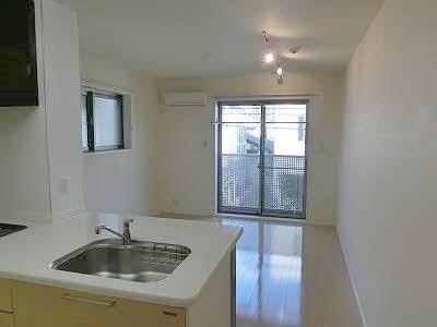 居室・リビング　※別号室の参考写真です。