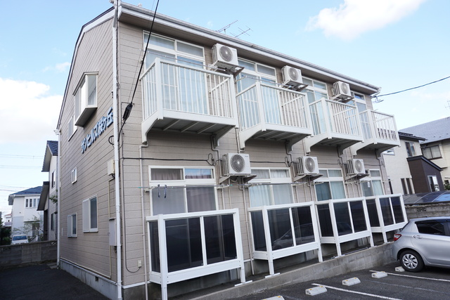 建物外観　２０２１年９月撮影★