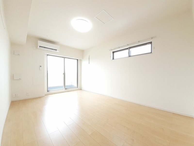 居室・リビング　図面と現状に相違がある場合には現状を優先