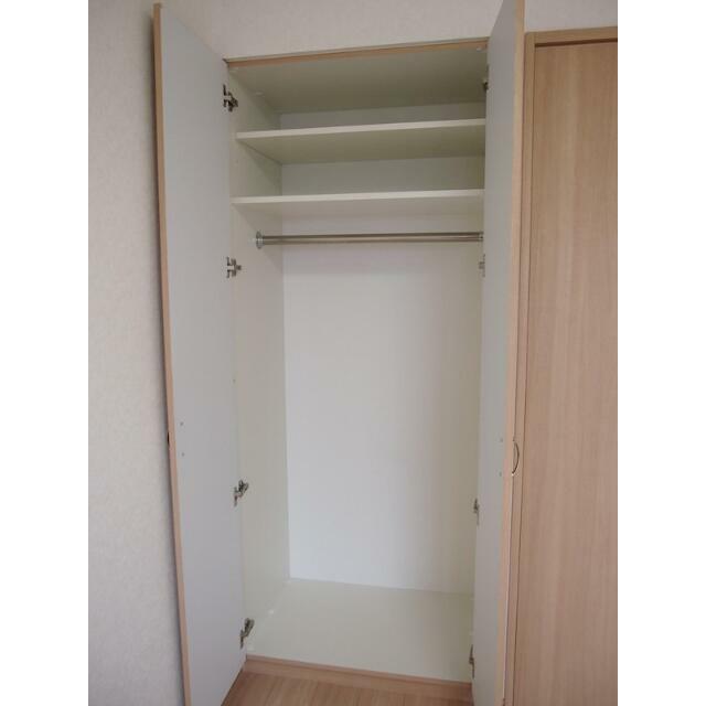 収納　クローゼット