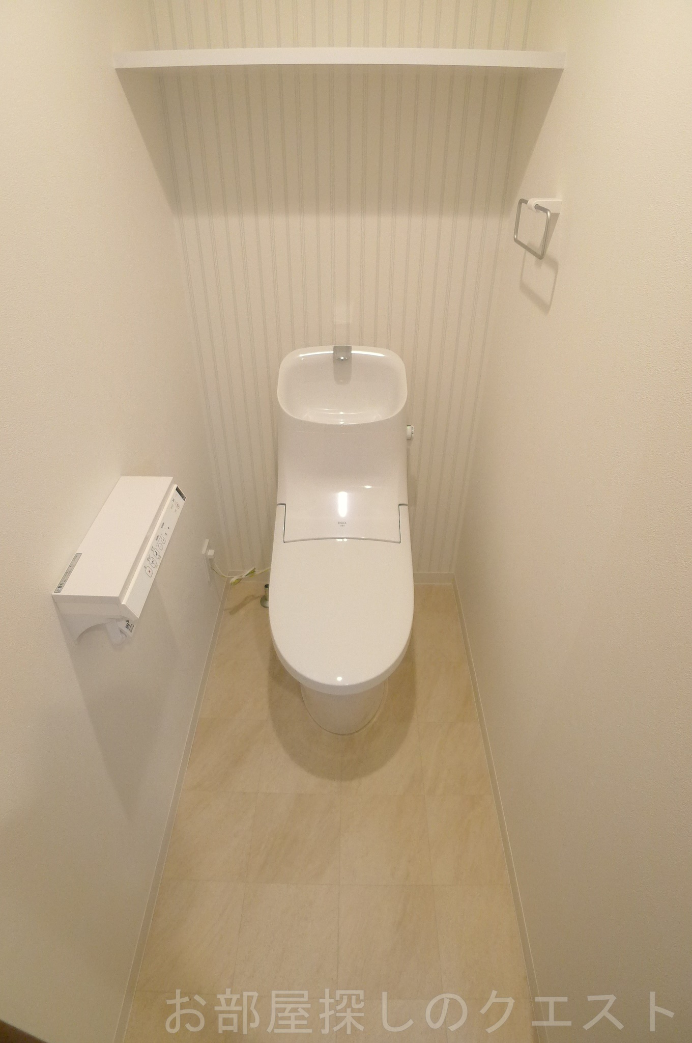 トイレ　（写真は同仕様）