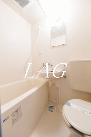 バス・シャワールーム　お風呂です。