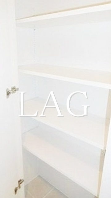 収納　シューズボックスです。