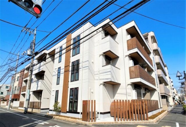 Auspicious Houseの外観写真