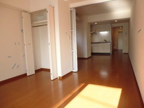 眺望　★綺麗なフローリングのお部屋です　※別部屋のお写真です★