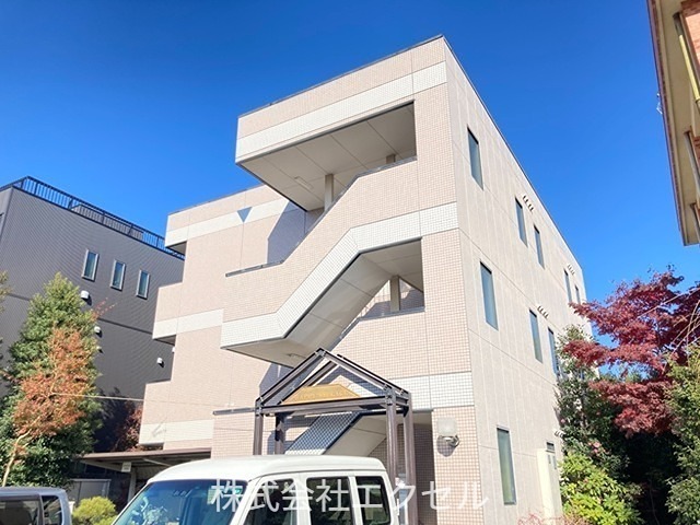 建物外観　経済的なオール電化仕様。ミニ冷蔵庫付き。