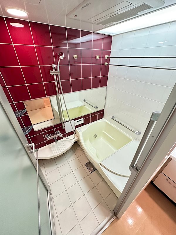 バス・シャワールーム