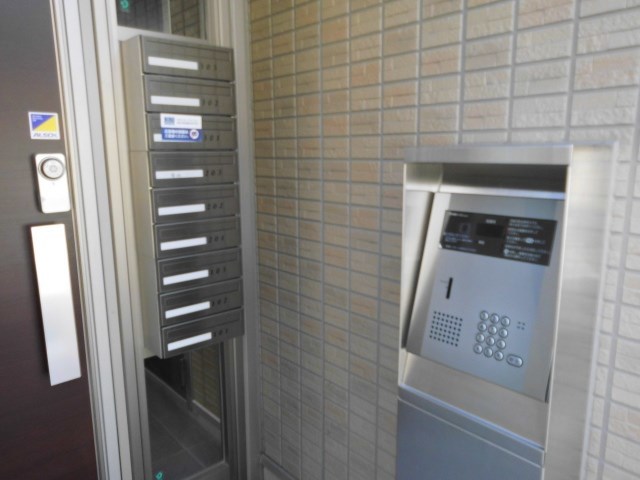 エントランス　エントランス