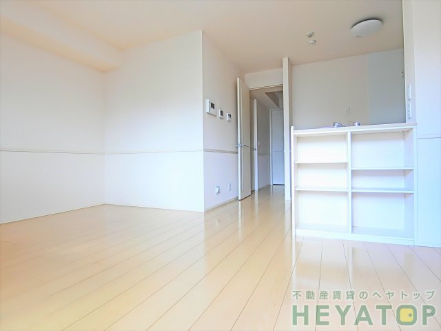 居室・リビング　ＬＤＫ１０.８帖（同仕様写真）