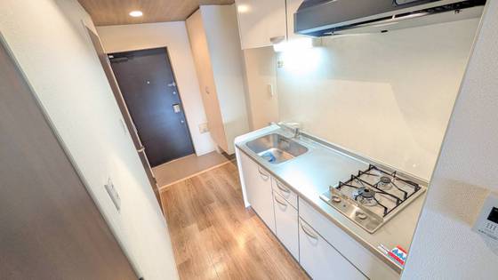 キッチン　※掲載写真は同マンション別部屋参考写真となります。