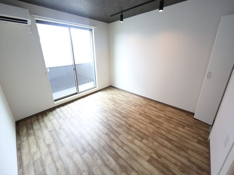 その他　洋室7.39帖　クローゼット　エアコン