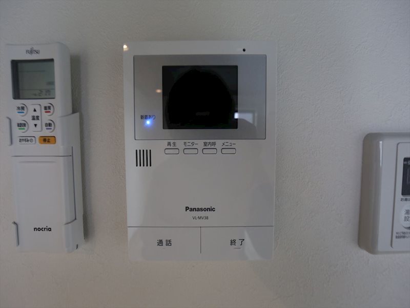 セキュリティ　TVモニター付インターホン
