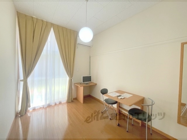 居室・リビング　洋室