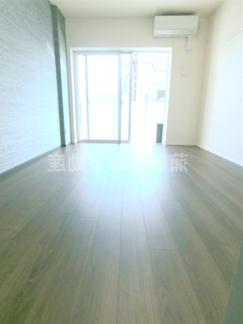 居室・リビング　洋室8.4帖