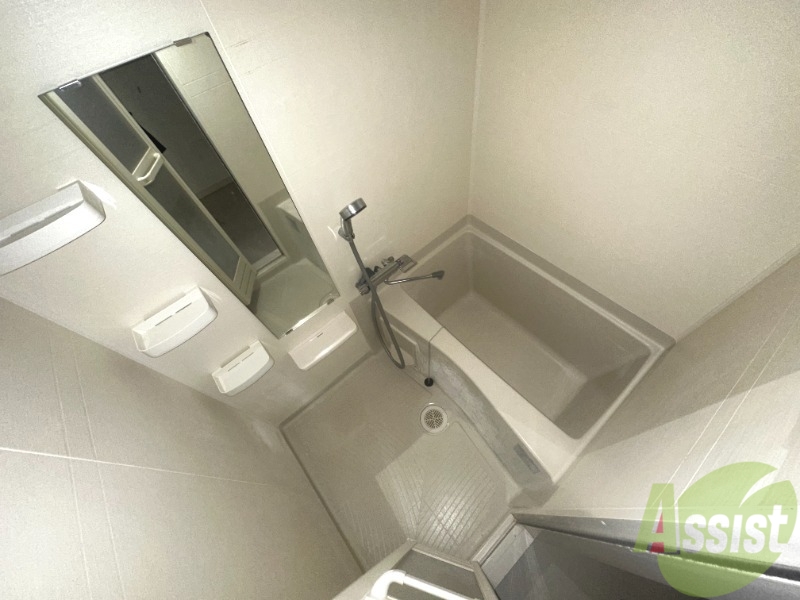 バス・シャワールーム　綺麗なお風呂です。寛げます。