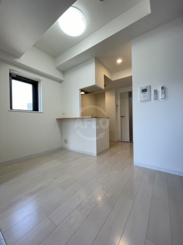 居室・リビング　Luxe難波南　リビング