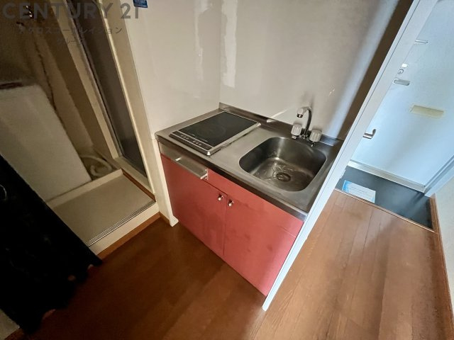 キッチン　IHコンロ付きのコンパクトなキッチンです！