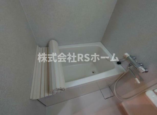 バス・シャワールーム　別部屋参考写真