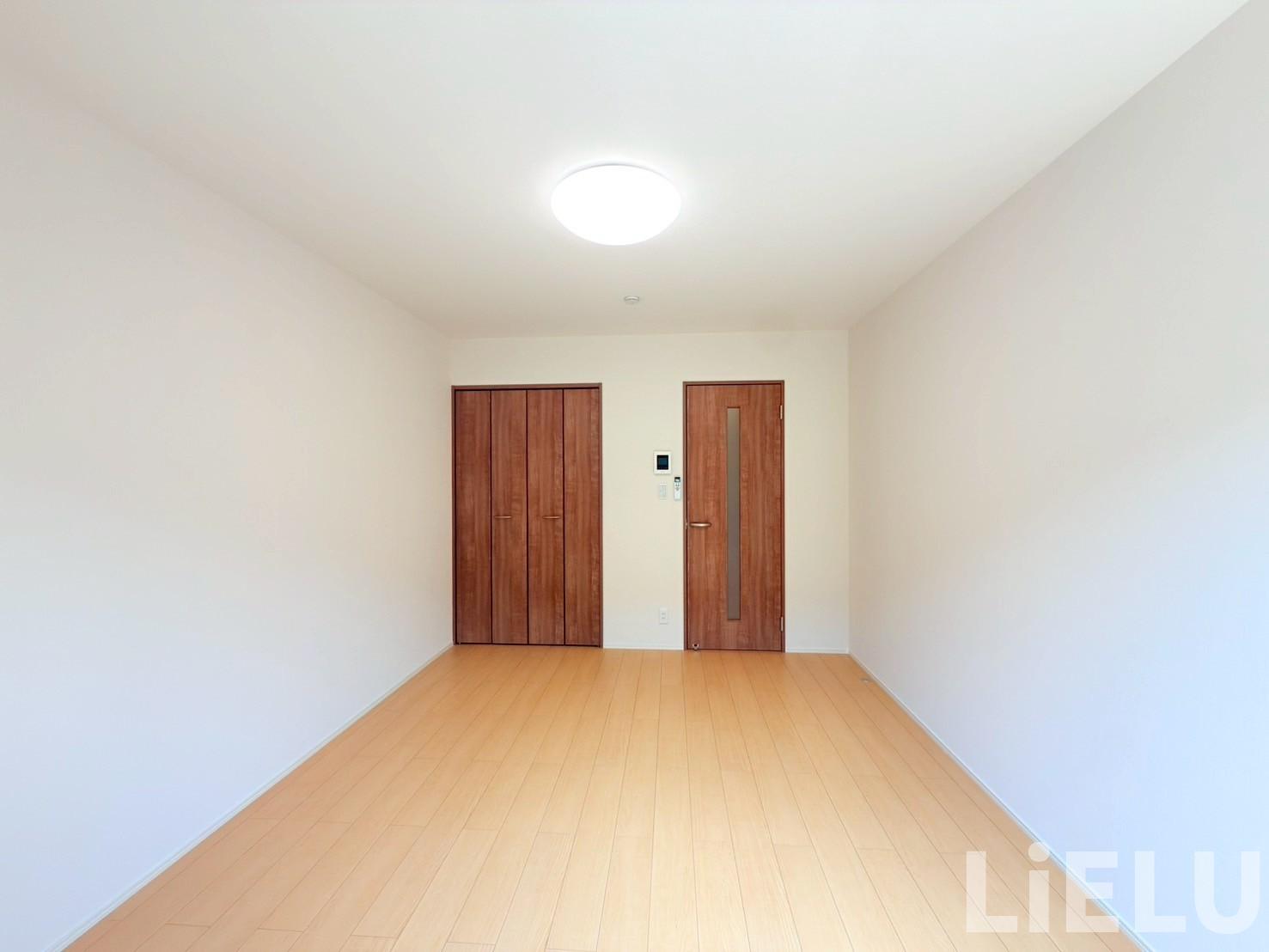 居室・リビング　同シリーズ物件のモデルルームになります※現況優先