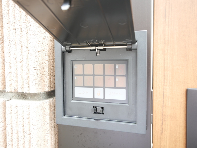 エントランス　★安心のオートロックです★