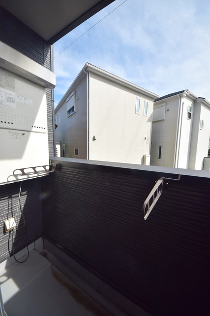 バルコニー　～お洗濯よく乾きそう～