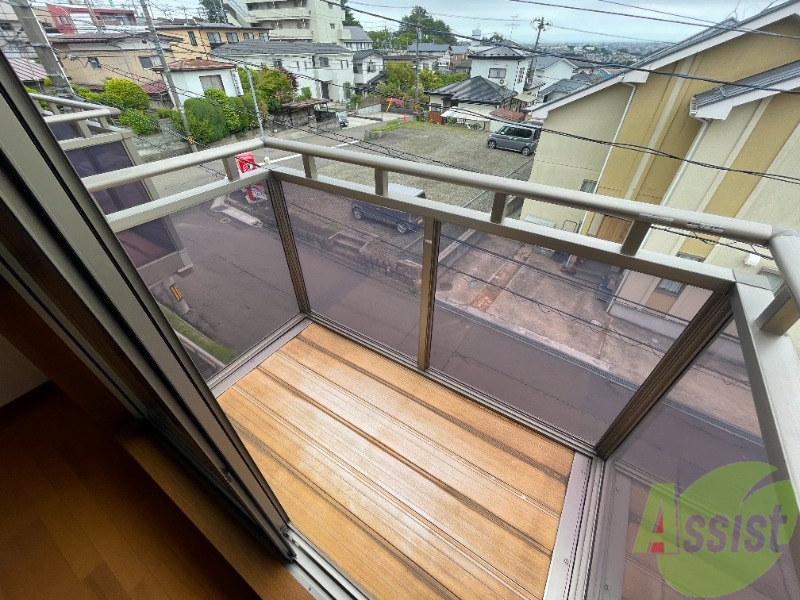 バルコニー　バルコニーです、コンパクトで使いやすそうです