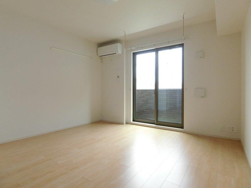 居室・リビング　図面と現状に相違がある場合には現状を優先