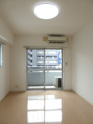 居室・リビング　洋室　※2024年12月撮影