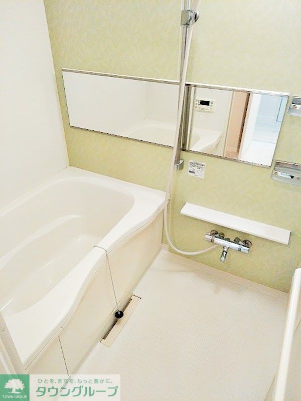 バス・シャワールーム　※写真は他部屋使用しています