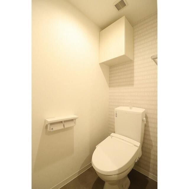 トイレ　シンプルで使いやすいトイレです