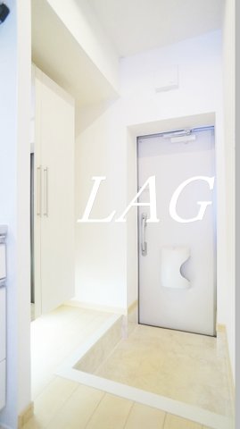 玄関　玄関です。