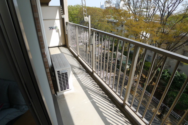 バルコニー　バルコニー