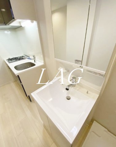 洗面設備　洗面台です。