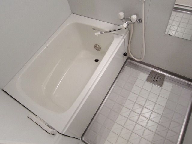 バス・シャワールーム　タウンハウジング府中店まで