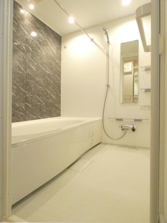 バス・シャワールーム　図面と現状に相違がある場合には現状を優先