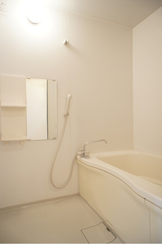 バス・シャワールーム　図面と現状に相違がある場合には現状を優先