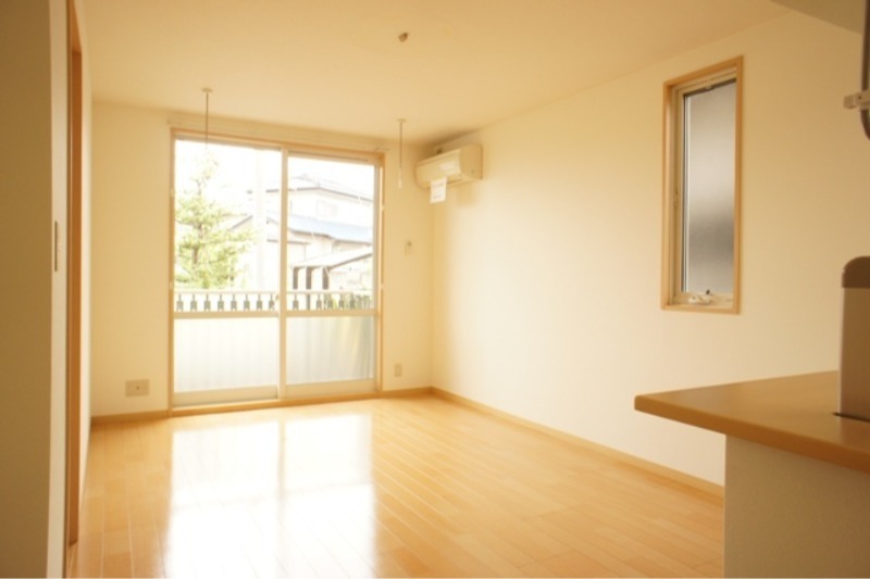 居室・リビング　図面と現状に相違がある場合には現状を優先