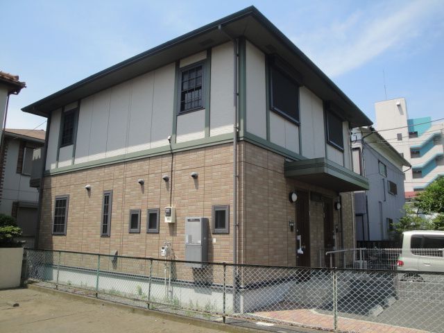 建物外観　住環境良好